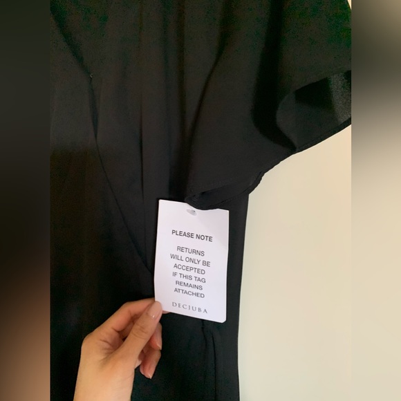 Brand New with Tag Decjuba Black V Neck Dress - Picture 4 of 4